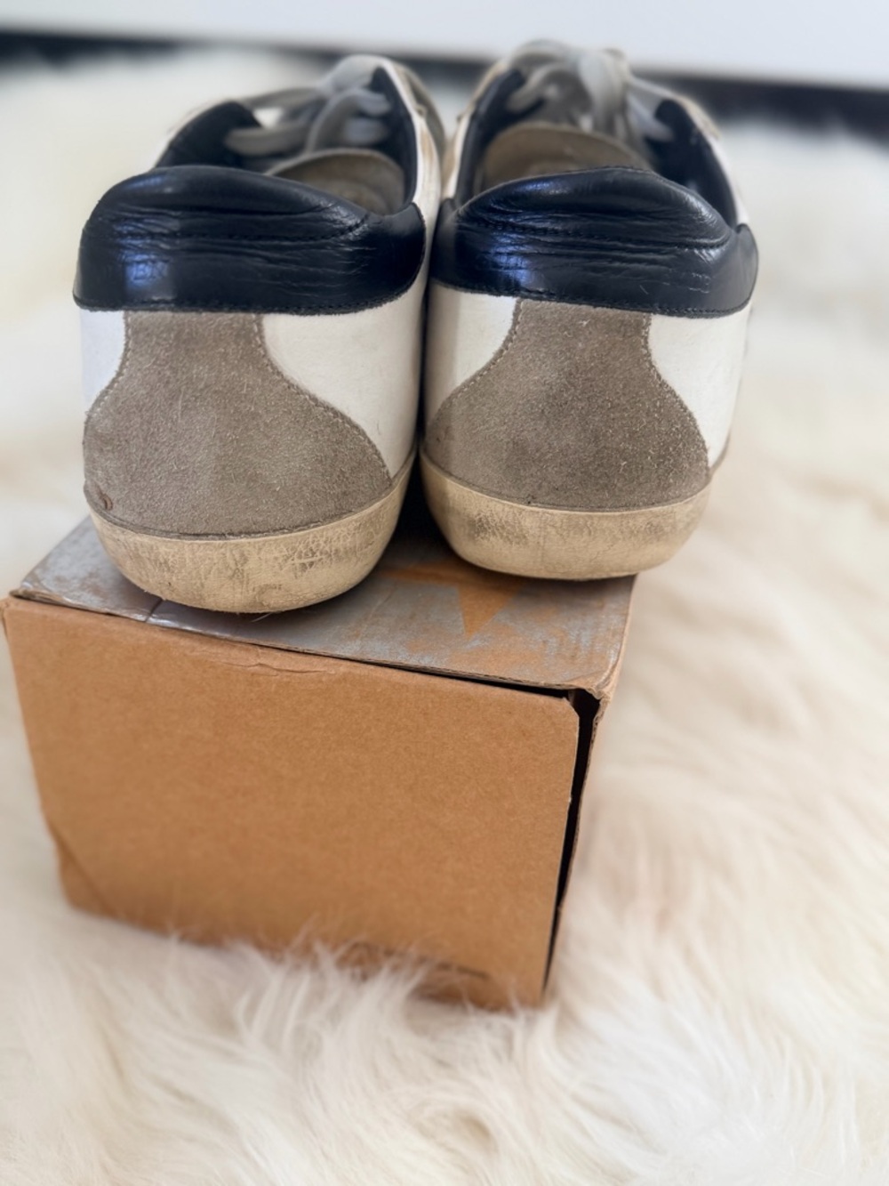 Golden Goose Superstar Sneakers White Beige Star Black Heel Size 40 - Picture 3 of 8